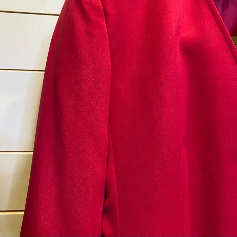 Women’s Christian Dior longer blazer size 4 with 100% wool shell